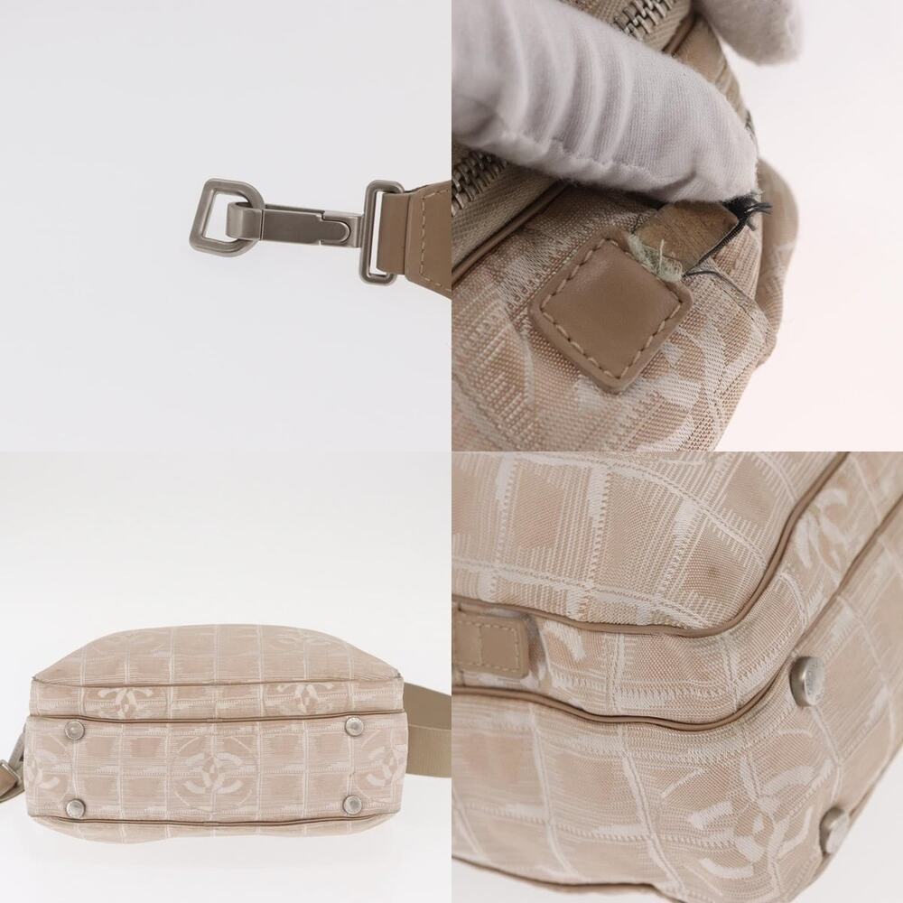 Chanel Gabrielle Handbag - Picture 5 of 8